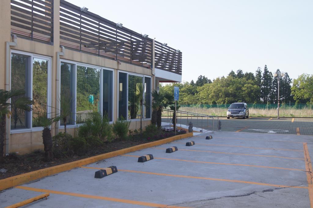 Geomunoreum Hostel Czedżu Zewnętrze zdjęcie